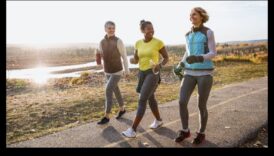 خطوة إلى الطبيعة: التدريبات في الهواء الطلق لإعادة الاتصال بالأرض