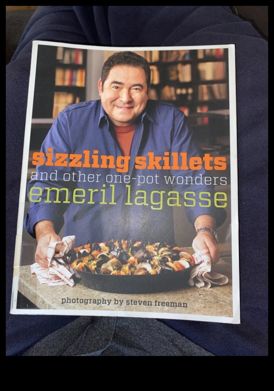 المقالي الأزيز: اتقان عجائب المقلاة الواحدة المكسيكية