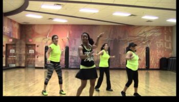 زين زومبا: فوائد العقل والجسم للتمرين القائم على الرقص