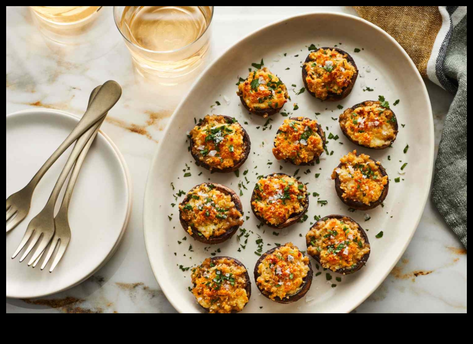 أناقة المقبلات أبهر ضيوفك ببراعة الطهي مجموعة منسقة من الوصفات والنصائح لإنشاء مقبلات مذهلة ستبهر ضيوفك. 1 أناقة المقبلات: أبهر ضيوفك ببراعة الطهي